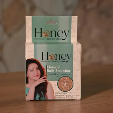 Natural vetiver bath scrubber