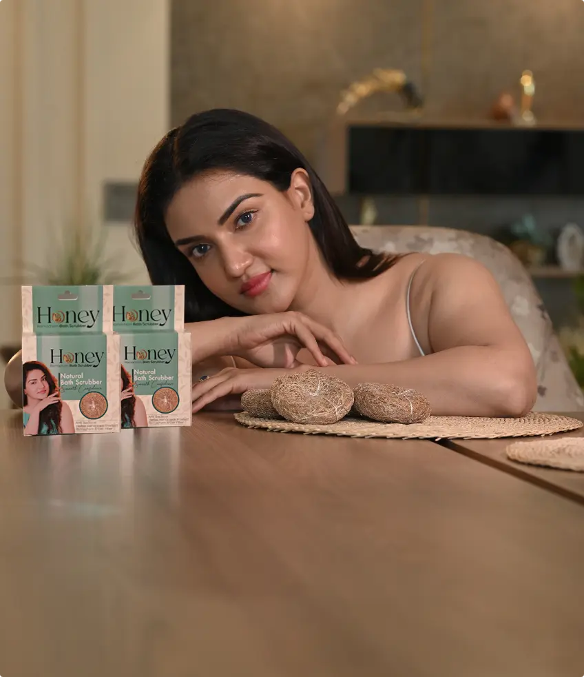 Honey Ramacham natural vetiver bath scrubber